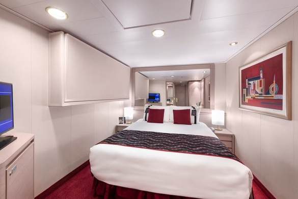 MSC Cruises MSC Poesia Deluxe Interior WEB ©MSC Rights.jpg